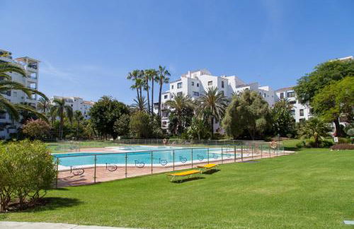 Jardines del Puerto Apartment for up to 6, totally refurbished 2025, gardens, pools, garage, wifi - Photo 57