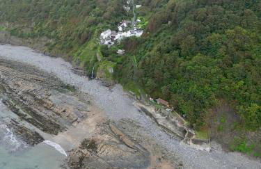 North Devon seaside cottage with log burner - Foto 8