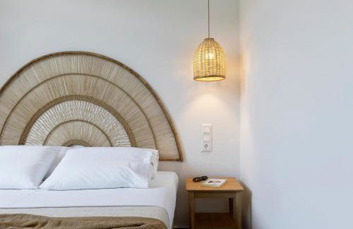 Lichnos Luxury Suites - Photo 32