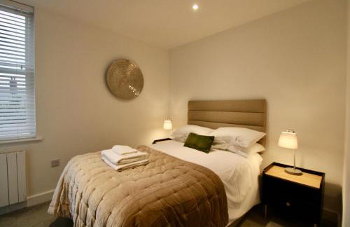 No.10 @ ShortStays Serviced apartments - Photo 11