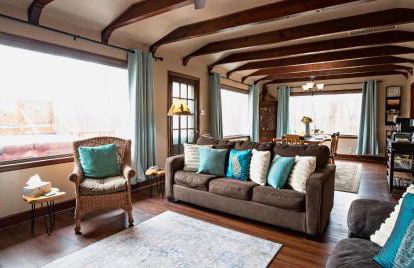 1 Sweet Retreat - Photo 3