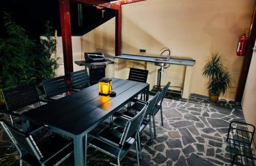 The Setting Sun - Photo 6