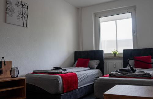 Livemore24 - Apartment 4 in Duisburg WLAN - Smart-TV - 24-7 Check-in und Küche - Photo 6