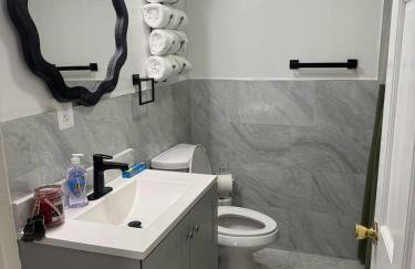 Hyannis Hideaway in Cape Cod - Photo 31