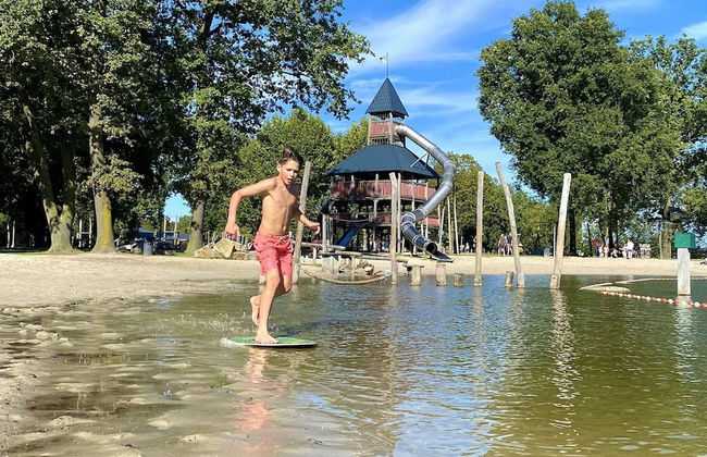 Villa With Garden in Holiday Park in Limburg - Photo 29