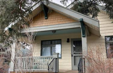 Amenities Galore Sweet Lil Bungalow in Sheridan - Foto 6