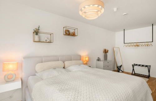 Fairmieten: Exklusive Suite I Terrasse I Parkplatz - Photo 9