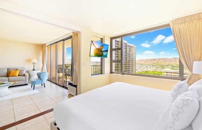 Diamond Head and Ocean views with King Bed and Parking - Foto 13