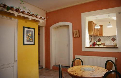 Belle maison de 1800 au centre de Bourg - Foto 6