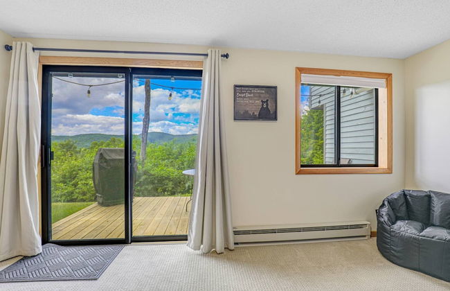 Valley Escape - Photo 30