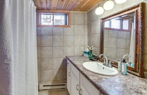 Spacious Detroit Lakes Home Walk to Downtown! - Foto 25