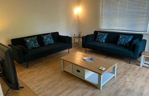 Cosy Hillside Annex - Photo 11