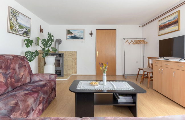 Pool House Mr ek Family Friendly - Photo 35