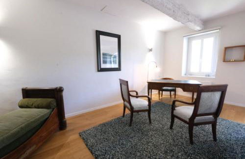 superb prestigious mas with pool in the countryside of caumont sur durance, close to avignon, sleeps 8 - Foto 31