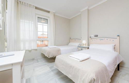 WintowinRentals Seafront Apartment with Spectacular Views - Photo 7