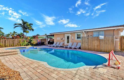 Deluxe Home Heated Pool & Jetted Tub near Beach - Foto 38