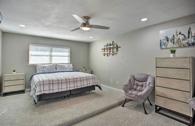 11 Mi to Holiday at Arboretum! Home with Hot Tub - Foto 21