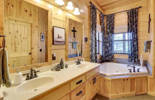 Spacious and Secluded Cabin 25 Mi to Bentonville! - Foto 15