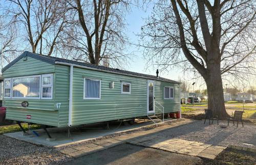 The Getaway Billing Aquadrome - Foto 1