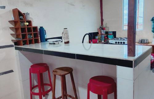 Pedacinho dCéu - entre a praia e a lagoa - Foto 13