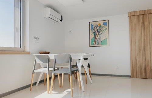 Sunny House - Photo 25