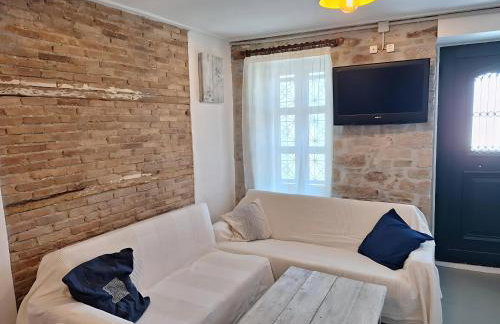 balconi 1911 - Traditional house in Ydroussa, Samos - Foto 10