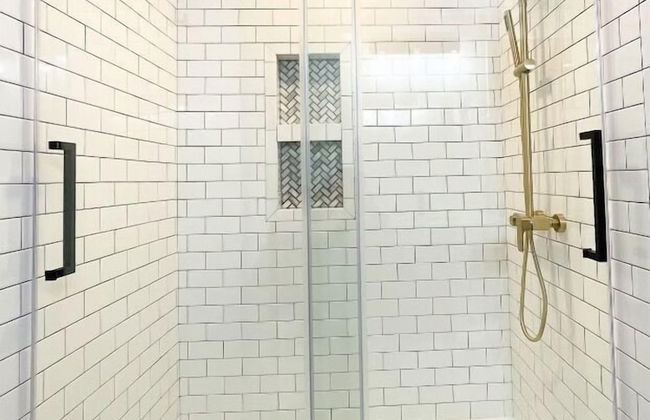 Cottage Street Downtown New Apartment - Photo 15