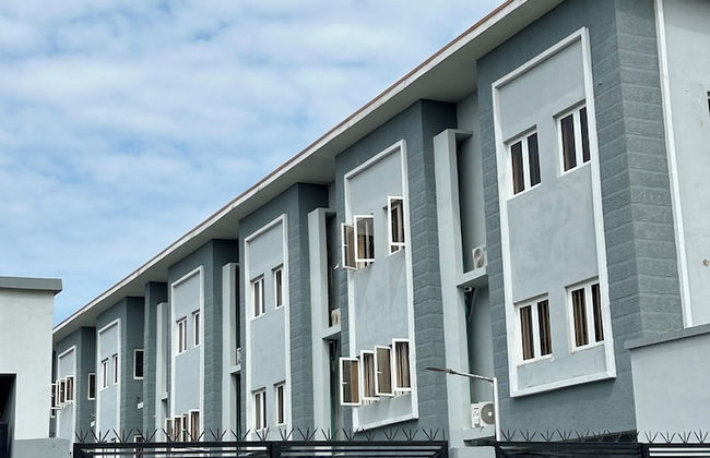 Luxury Shortlet Apartment LBS, AJAH - Foto 25