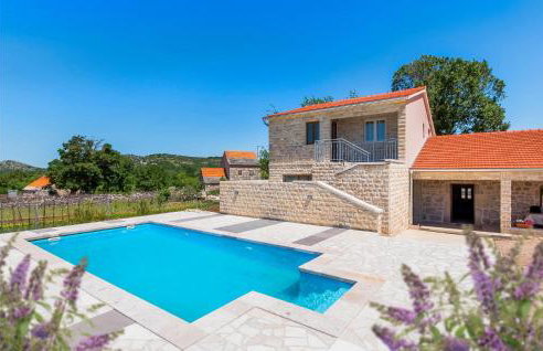 Awesome Home In Unesic - Foto 12
