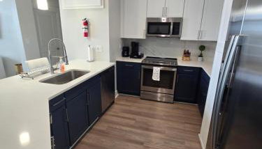 2bdrm/2 King beds/1Air mattress - Foto 5