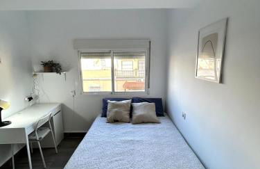 A pasos del mar, 4 habitaciones, AC y reformado - Foto 13