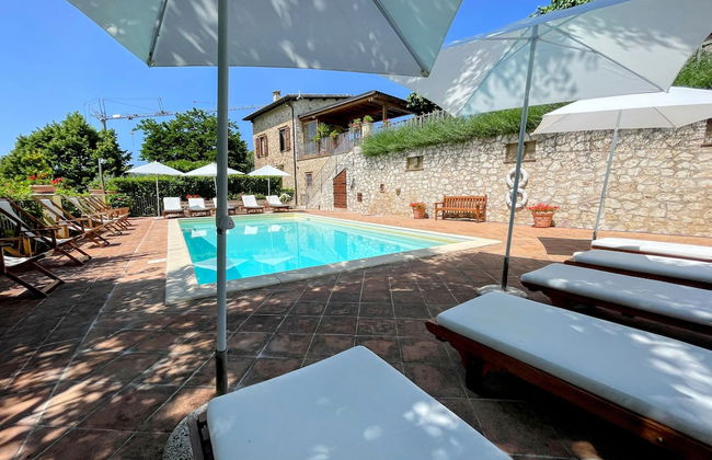 Serene Tuscan Retreat With Breathtaking Views - Foto 37