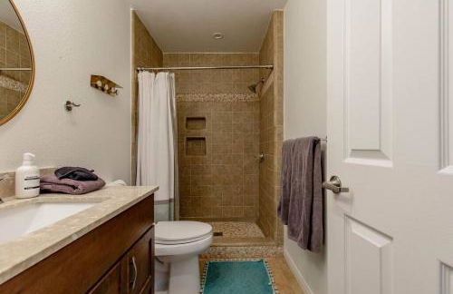 The Yorba Oasis w/Pool - Foto 18