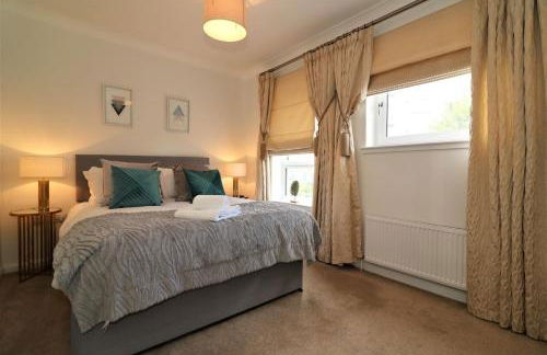 Signature - Macneish House East Kilbride - Foto 3