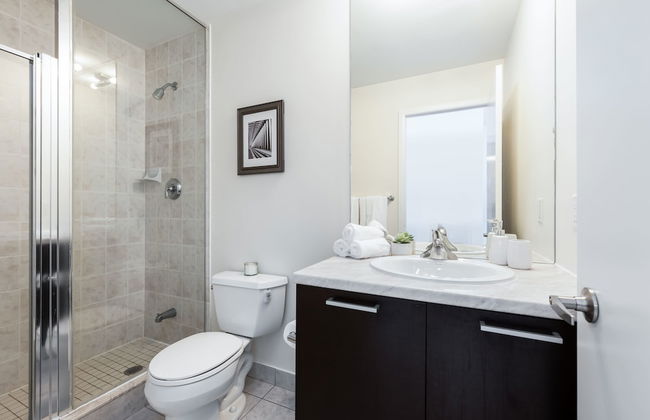 elegant condo with panoramic views - Foto 15