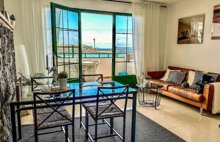 Beach House - Photo 2