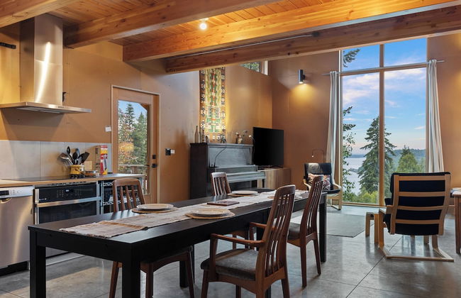 Crows Nest by Avantstay Accessible Home w/ Views - Foto 8