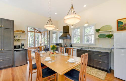 Stunning Seal Cove Home Near Acadia National Park! - Foto 1