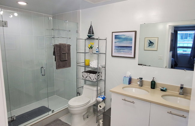 Beautiful 1BD 1BTH at Midblock FREE PARKING - Foto 35
