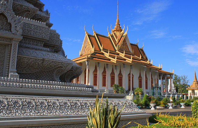 Phnom Penh Half Day Tour - Photo 6