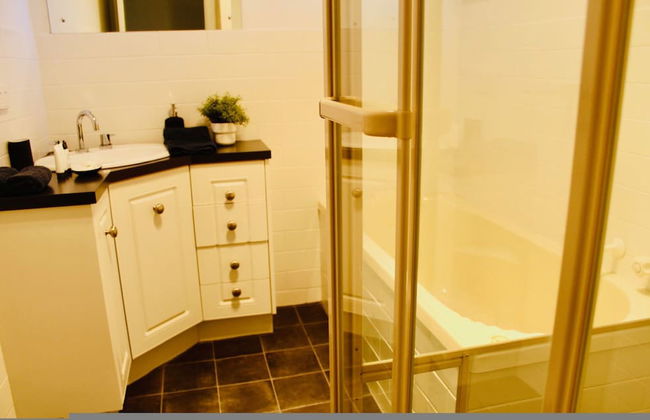 Vista Victor Harbor Beachfront Apartment no 4 - Photo 17