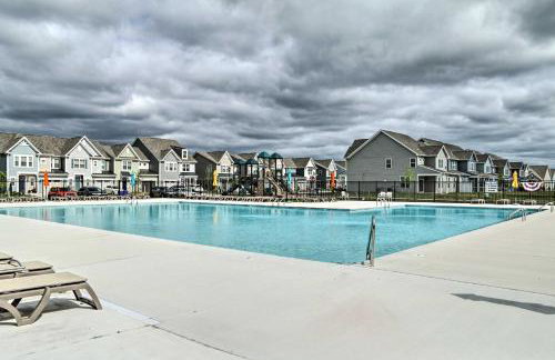 Modern and Spacious Home with Pool in Ocean View! - Foto 41