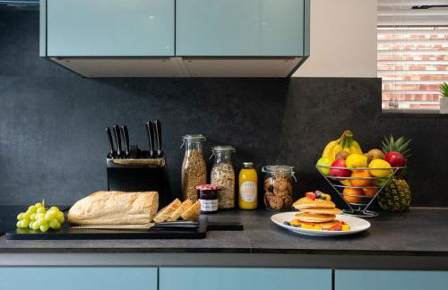 Stanley Park House Peterborough - 3 bed, 3 bathroom, parking, garden - Foto 14