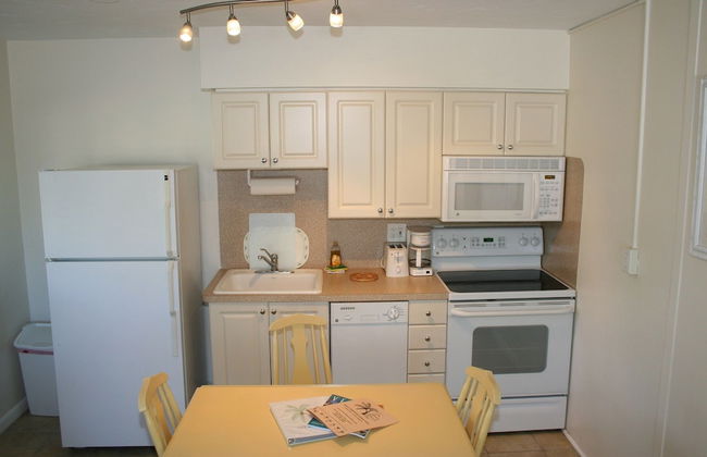 Tropical Villas of Venice Beach - Foto 28