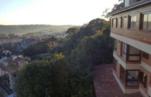 Belo apartamento e completo no Centro com vista - Foto 16