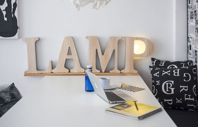 Black & White Apartment - Foto 15