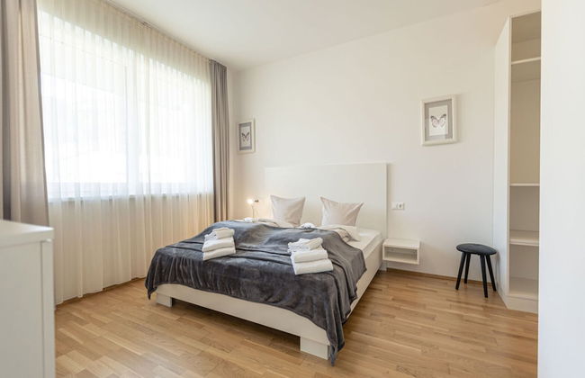 Pleasant Chalet on the ski Slopes - Photo 5