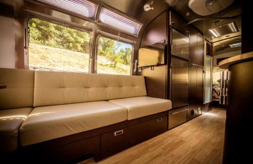 Pristine Airstream Nestled on a Beautiful Ranch in Southern California - Foto 26