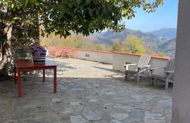 Total Peace and quiet on the top of the mountain, - Foto 28