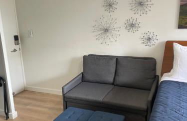 Contemporary Ocean View Suite - Heart of Waikiki! - Foto 9